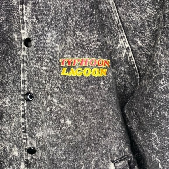 Vintage 80’s 90’s Disneyland parks Typhoon Lagoon acid wash jacket Large USA - Picture 4 of 15